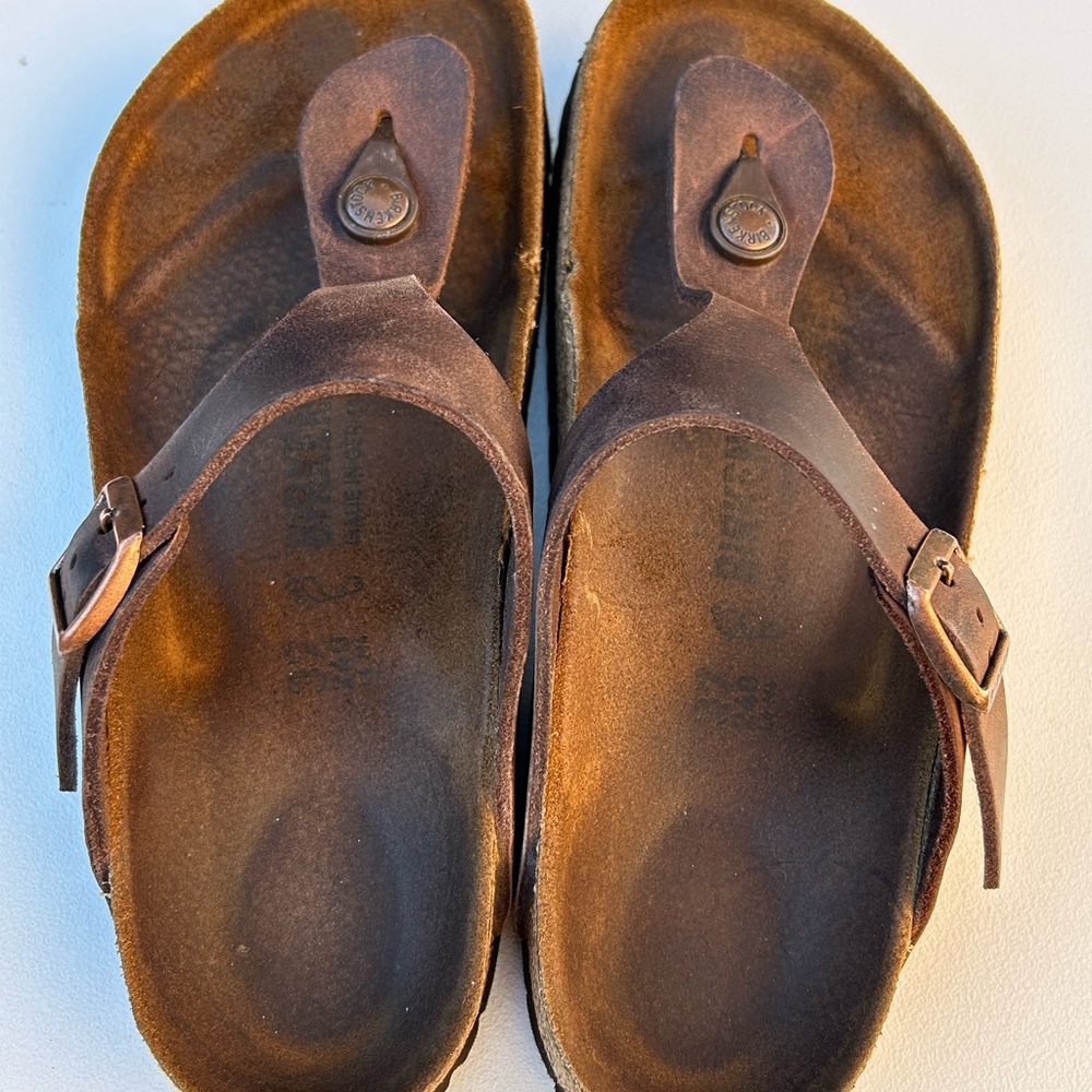 Birkenstock Gizeh Brown Leather Thong Sandals Size 39 W8 M6 - Picture 3 of 8